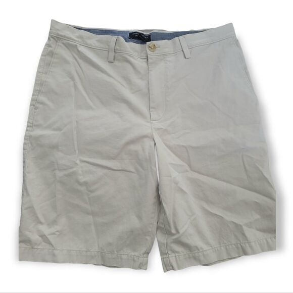 Banana Republic Emerson Shorts khaki - Picture 1 of 3